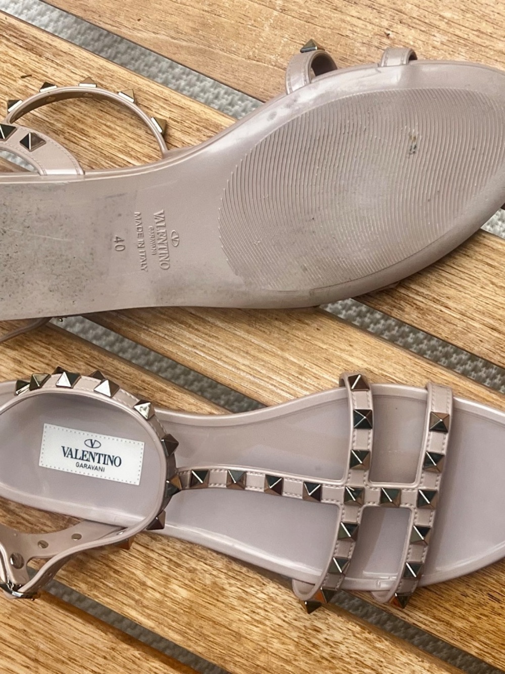 VALENTINO GARAVANI- Rockstud Jelly Flat gladiator Sandals - 40 - Picture 4 of 6